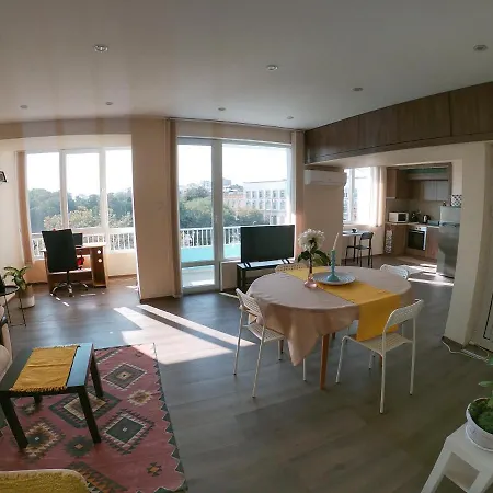 Apartment By The Cathedral - Center - 2 Bedroom Flat