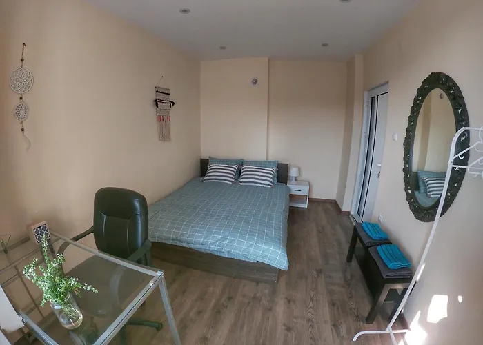 Apartment By The Cathedral - Center - 2 Bedroom Flat *