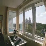 By The Cathedral - Center - 2 Bedroom Flat Апартамент Варна